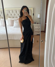 Eliya the Label Deanna Gown