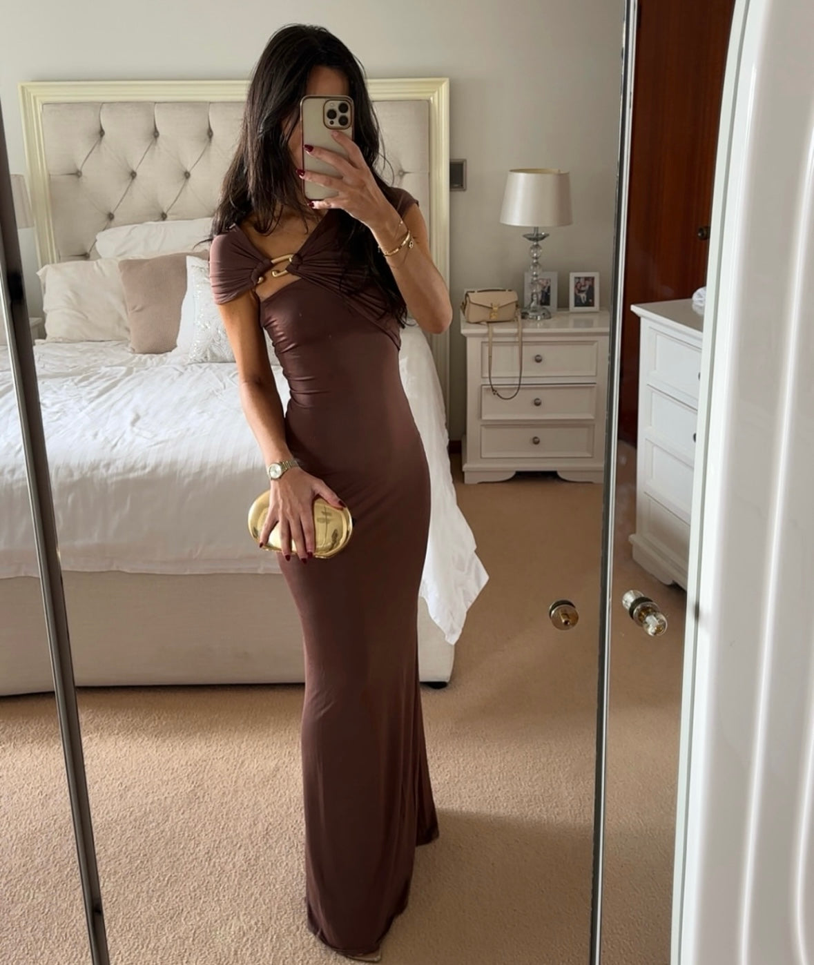 Meshki brown