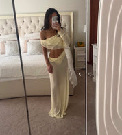 Natalie Rolt Imogen dress in yellow 💛