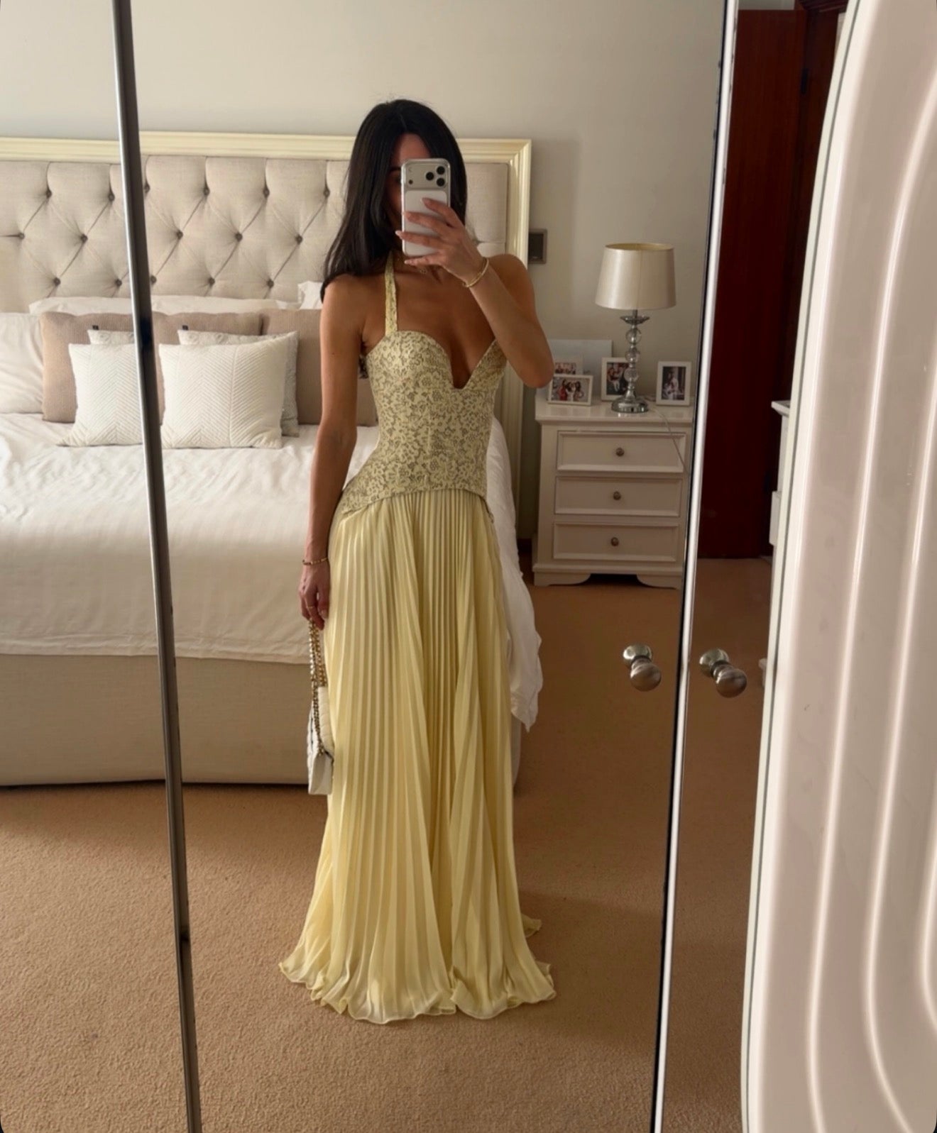 Fenity Gaia in yellow