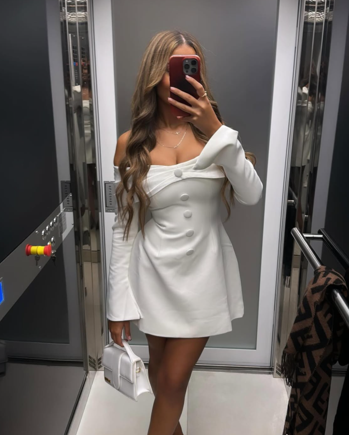 Odd Muse White Mini
