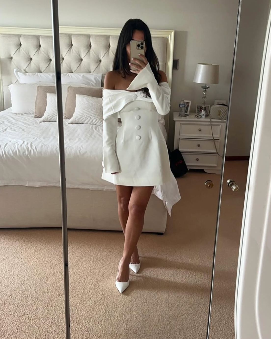 Odd Muse White Mini
