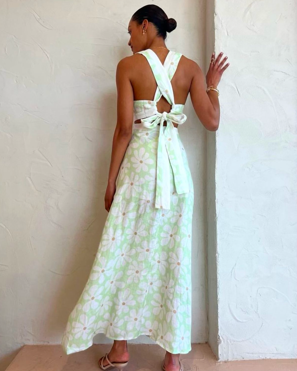 By Johnny Dress